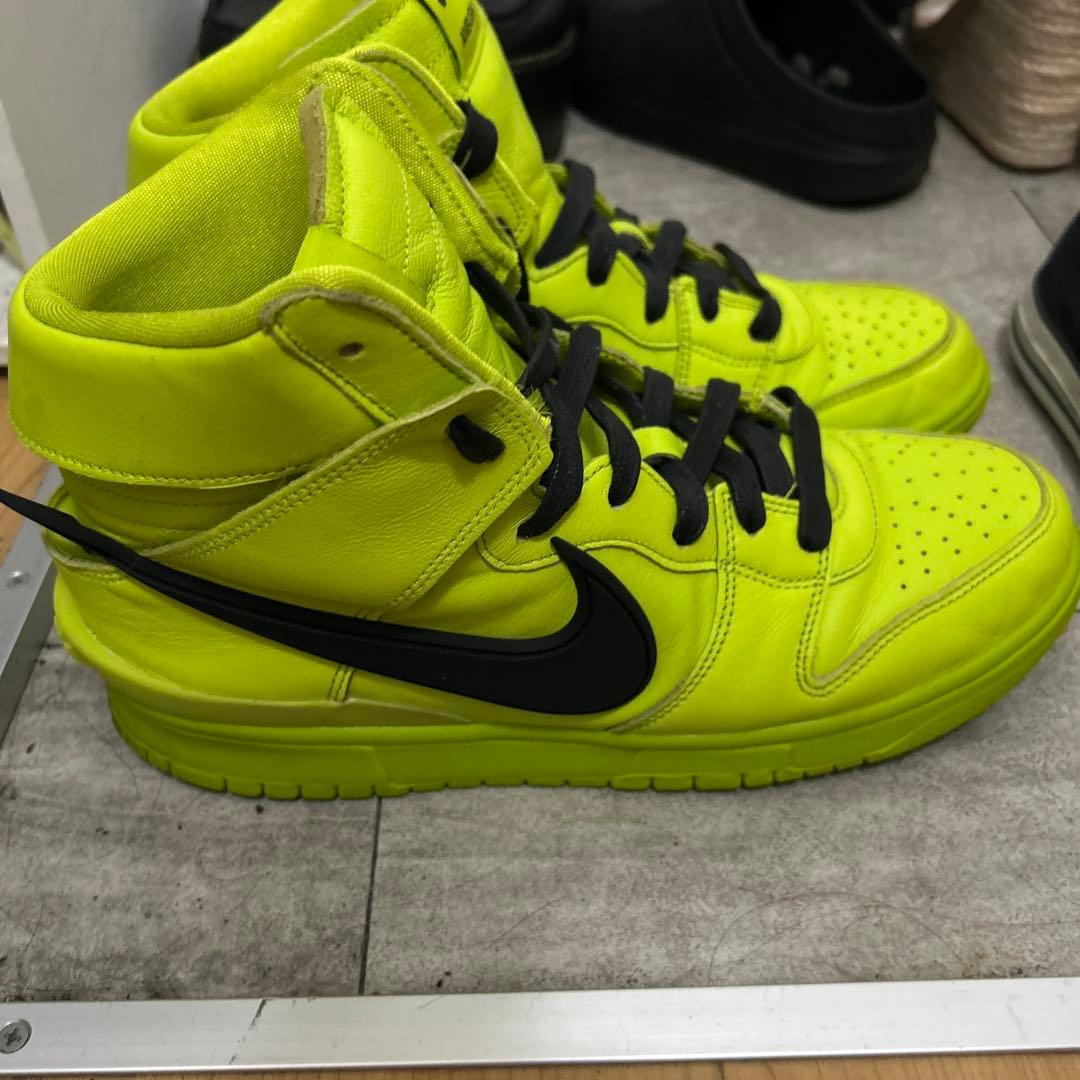 NIKE AMBUSH 蛍光イエロー ハイカットシューズ 箱あり