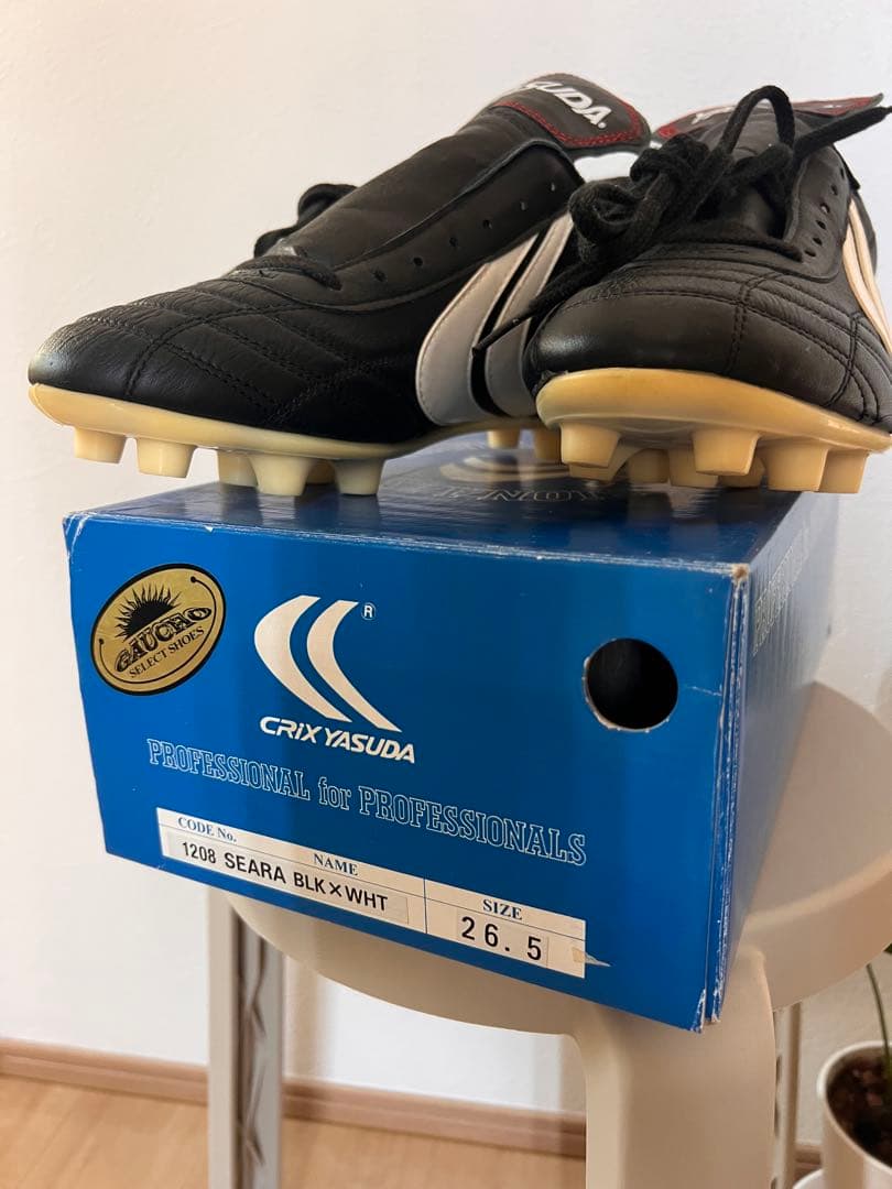 新品　未使用　箱付き　crix yasuda クリックスヤスダ　スパイク