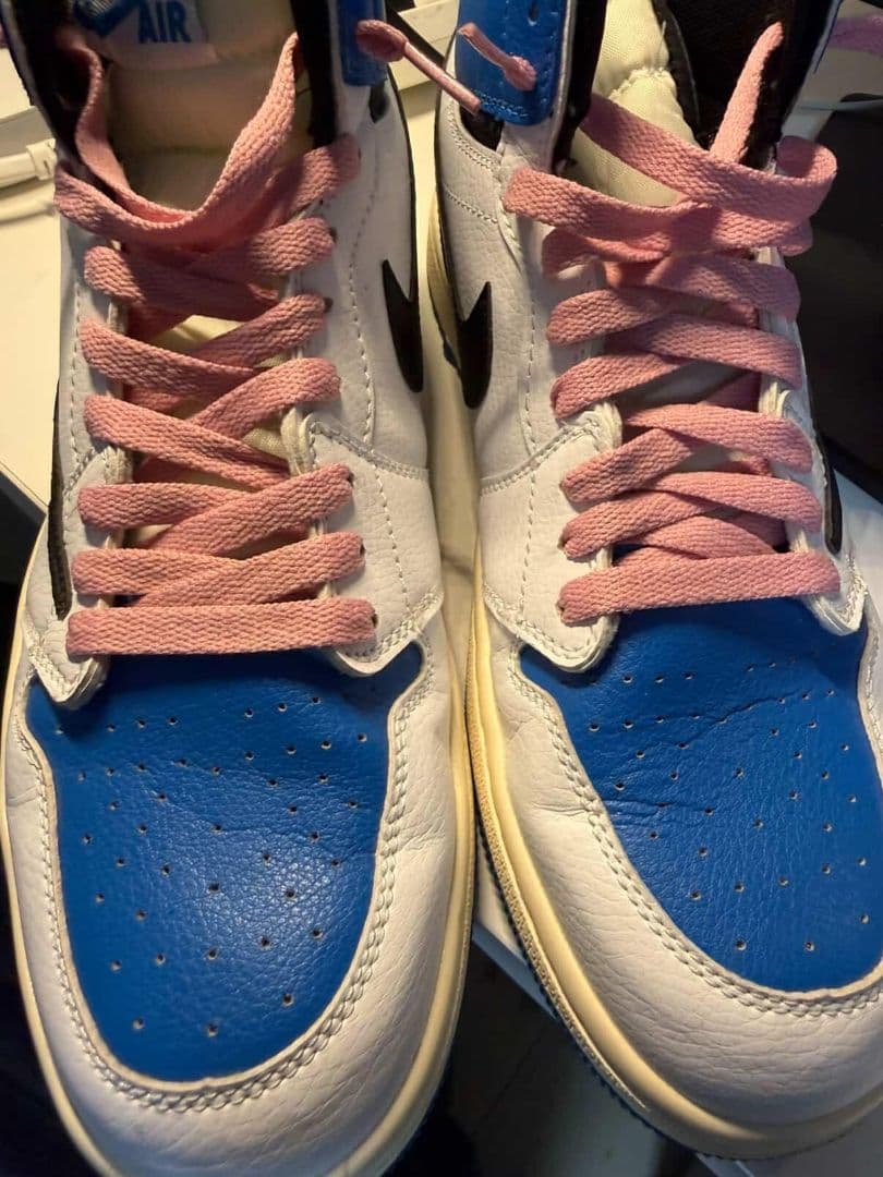 Travis Scott×fragment AJ1 High OG 人気コラボ