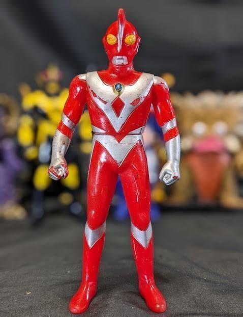 ウルトラマンゼアス＆登場怪獣・宇宙人（バンダイ）ソフビ８体セット