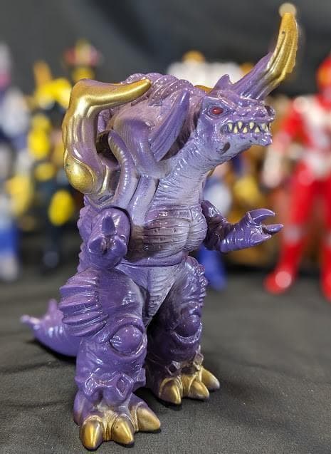 ウルトラマンゼアス＆登場怪獣・宇宙人（バンダイ）ソフビ８体セット