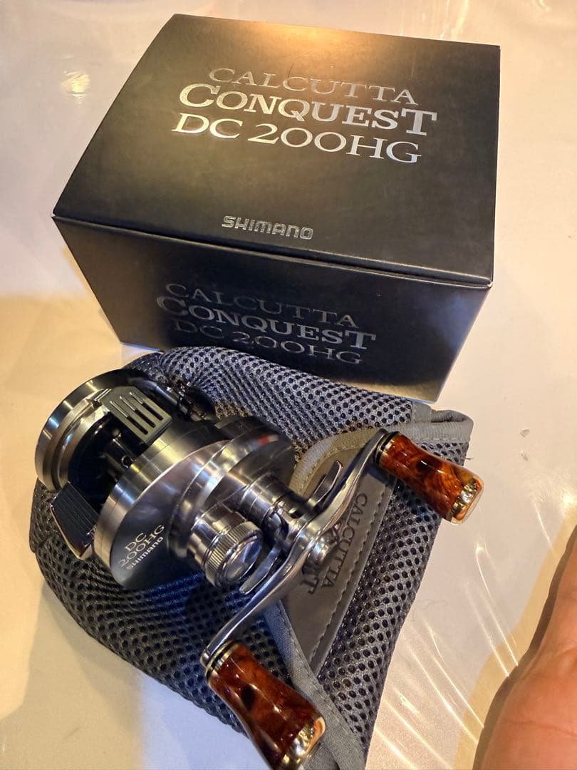 20カルカッタコンクエスト200DC HG 未使用　バック携帯はありですが未使用