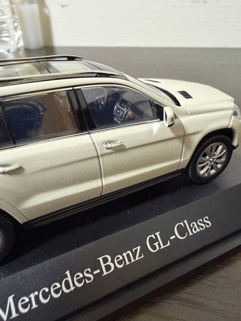 Mercedes-Benz GL-Klasse ミニカー 1/43 正規品
