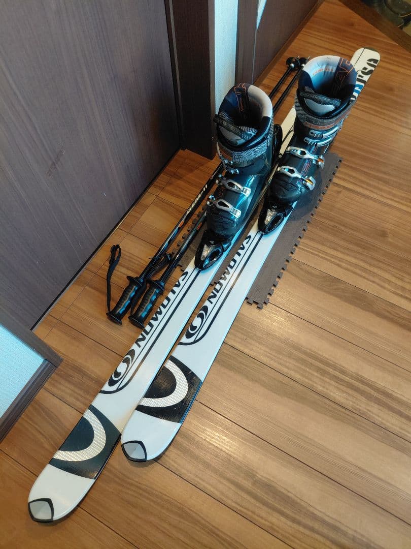 ハイエンド SALOMON 学生・男女兼用 スキーセット メンテ・WAX済み✔