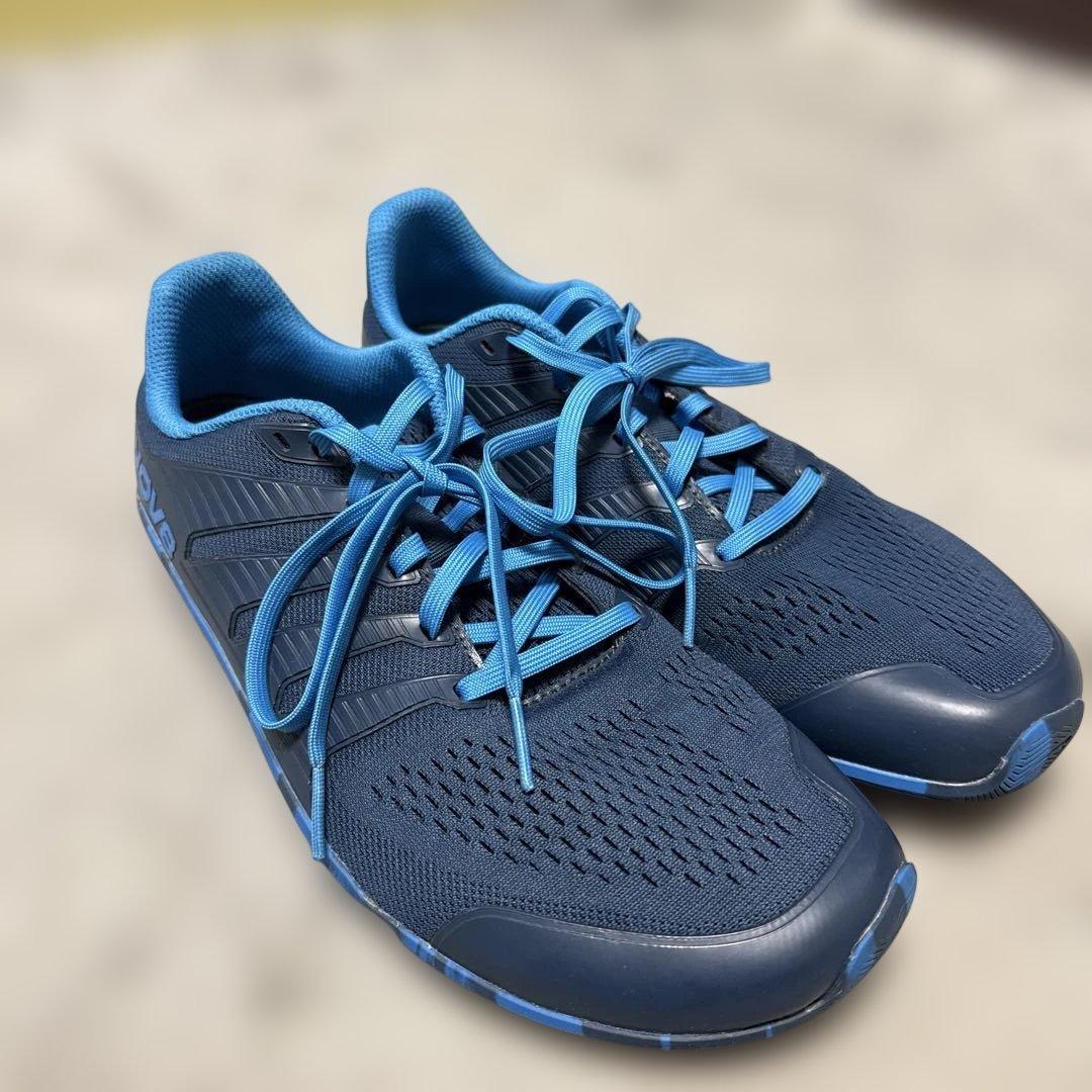 INOV8 トレーニングシューズ ネイビー/ブルー