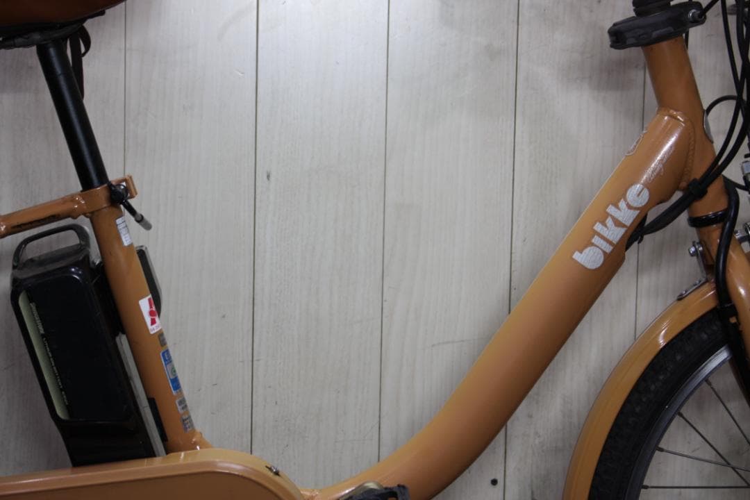 ブリヂストンbikke MOB dd BM0B48 20-24型8AH3段LED