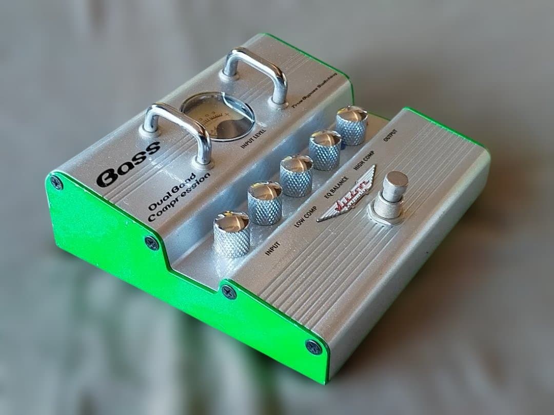 Ashdown Dual Band Compression ベース用コンプレッサ