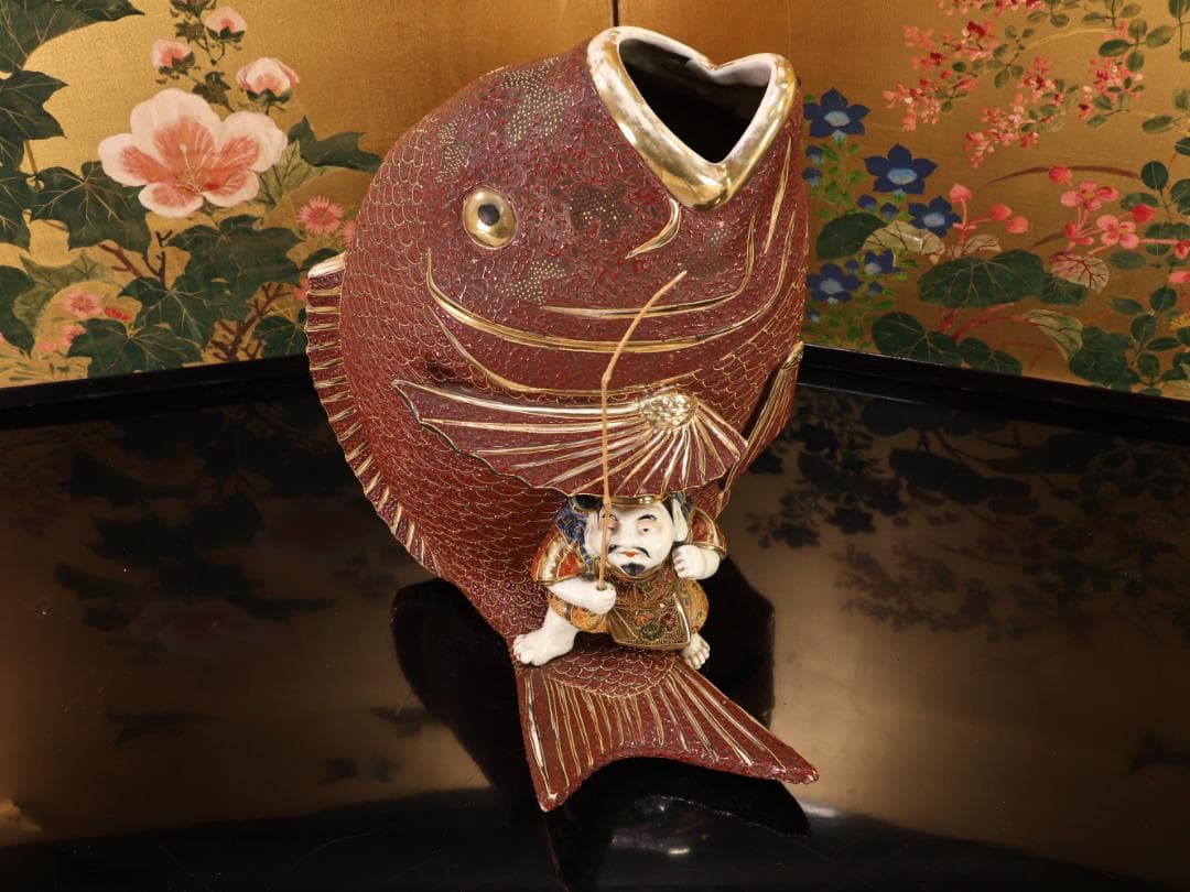 BK525　古九谷　色絵金彩　大鯛恵比寿置物　花瓶 花器 古美術品　床飾