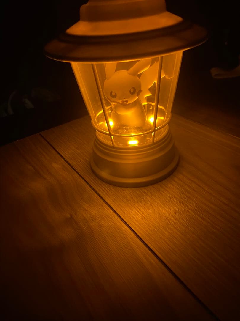 ピカチュウ LEDランタン