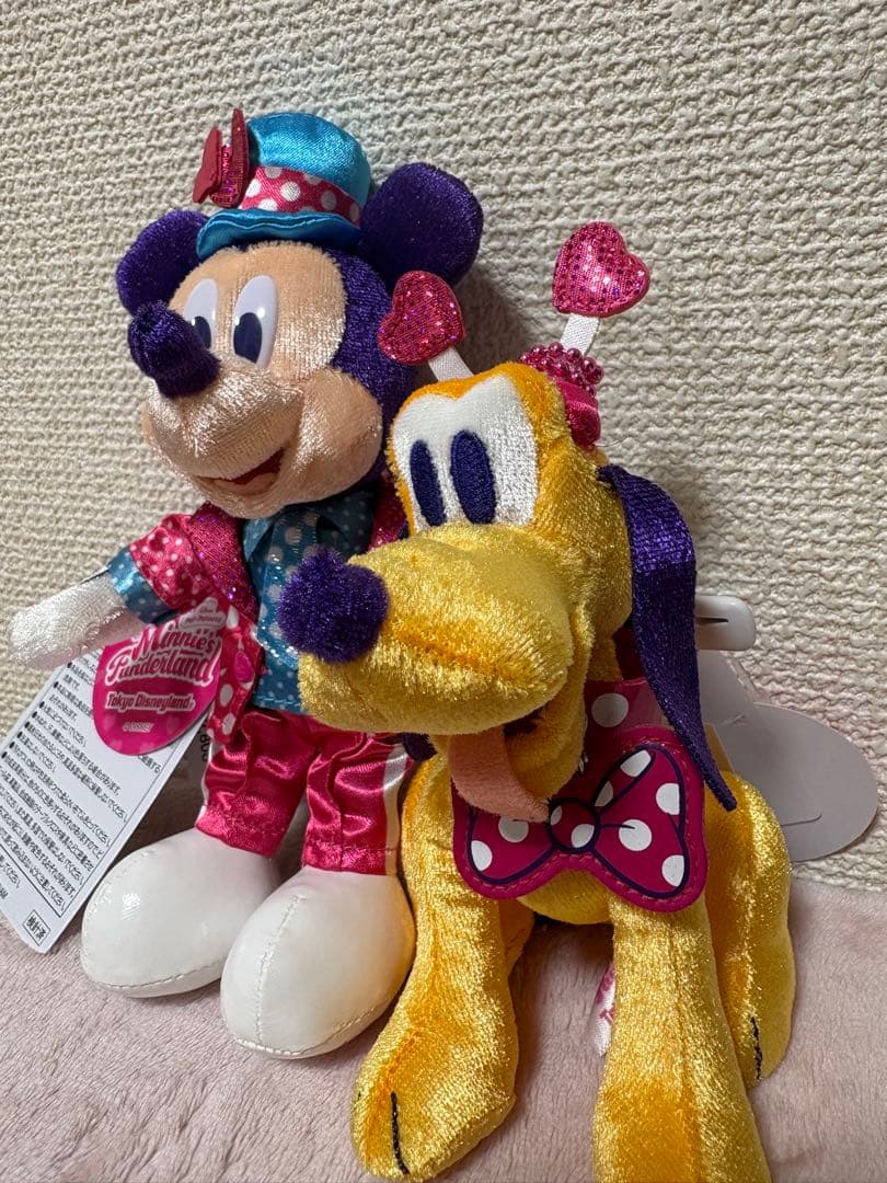 【新品未使用】2点セットミニーパルパルーザぬいぐるみバッジ ミッキープルート