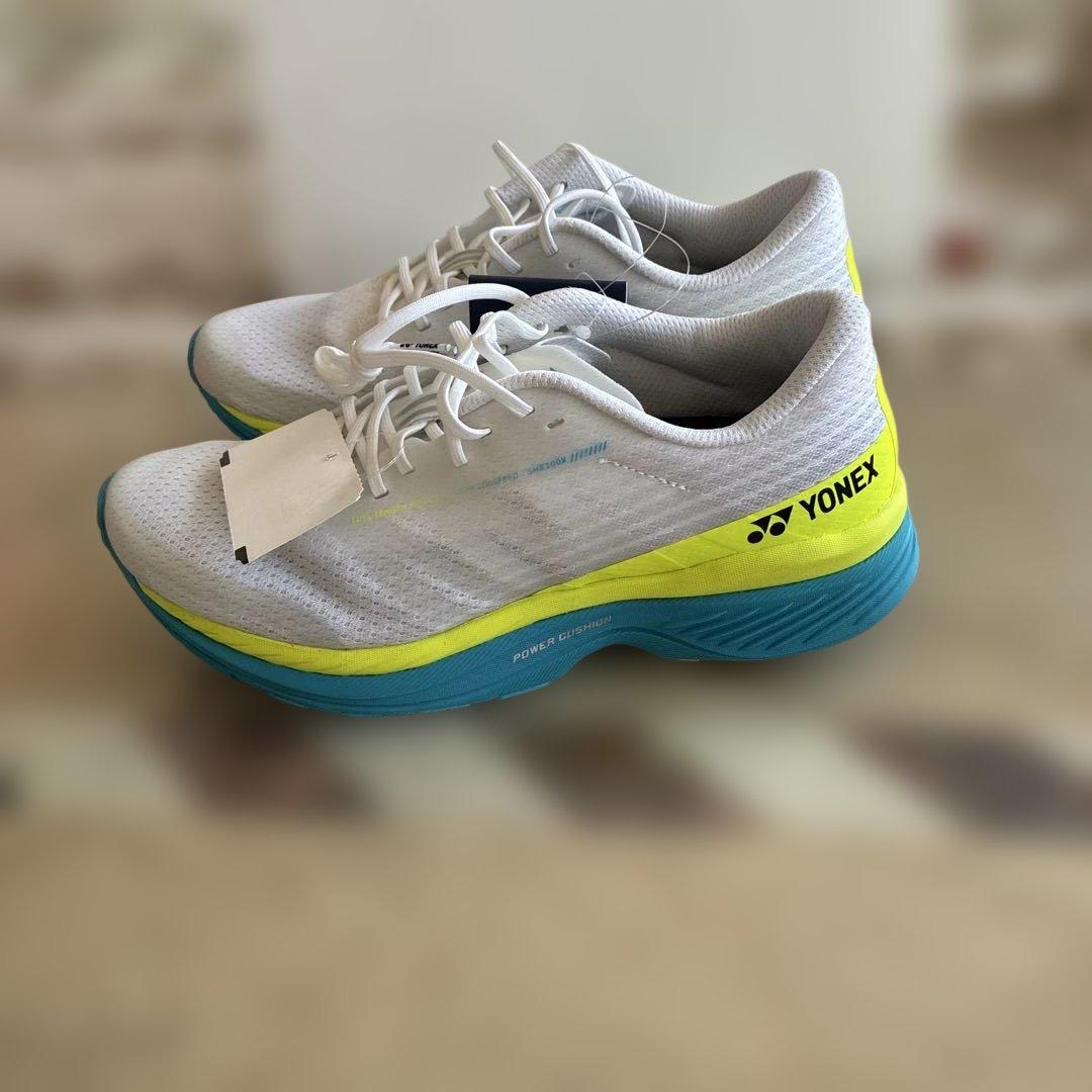 YONEX POWER CUSHION ランニングシューズ