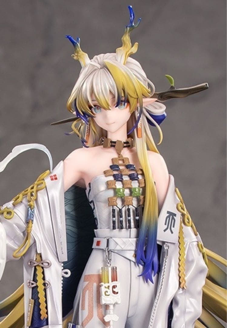 【未開封】アークナイツ シュウ 1/7 フィギュア【展示ケース付き】