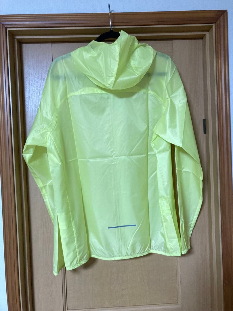 未使用　アシックス　パッカブルライトジャケット　ランニング　パーカー　XL 黄色