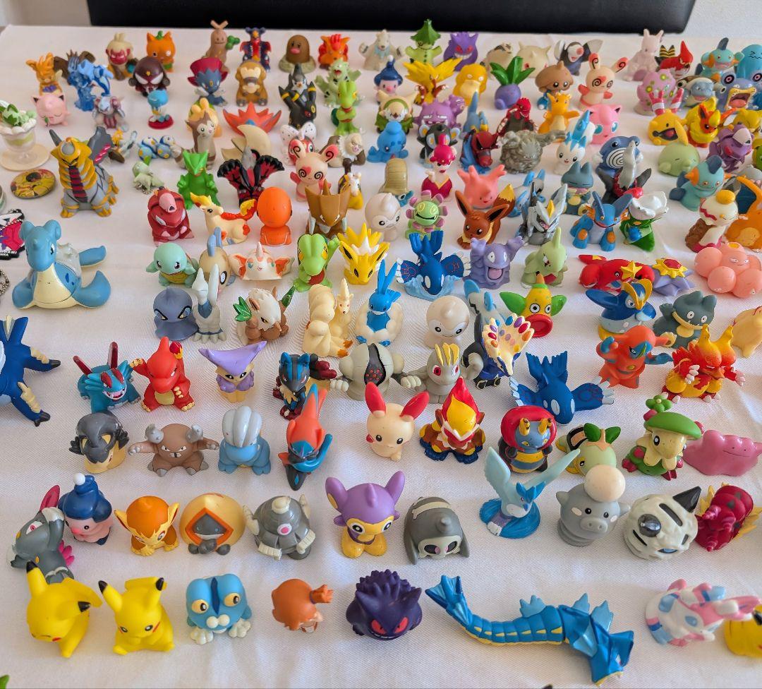 ポケモン　ソフビ　指人形　蓄光　クリア　フィギュア　まとめ売り　約250個　平成