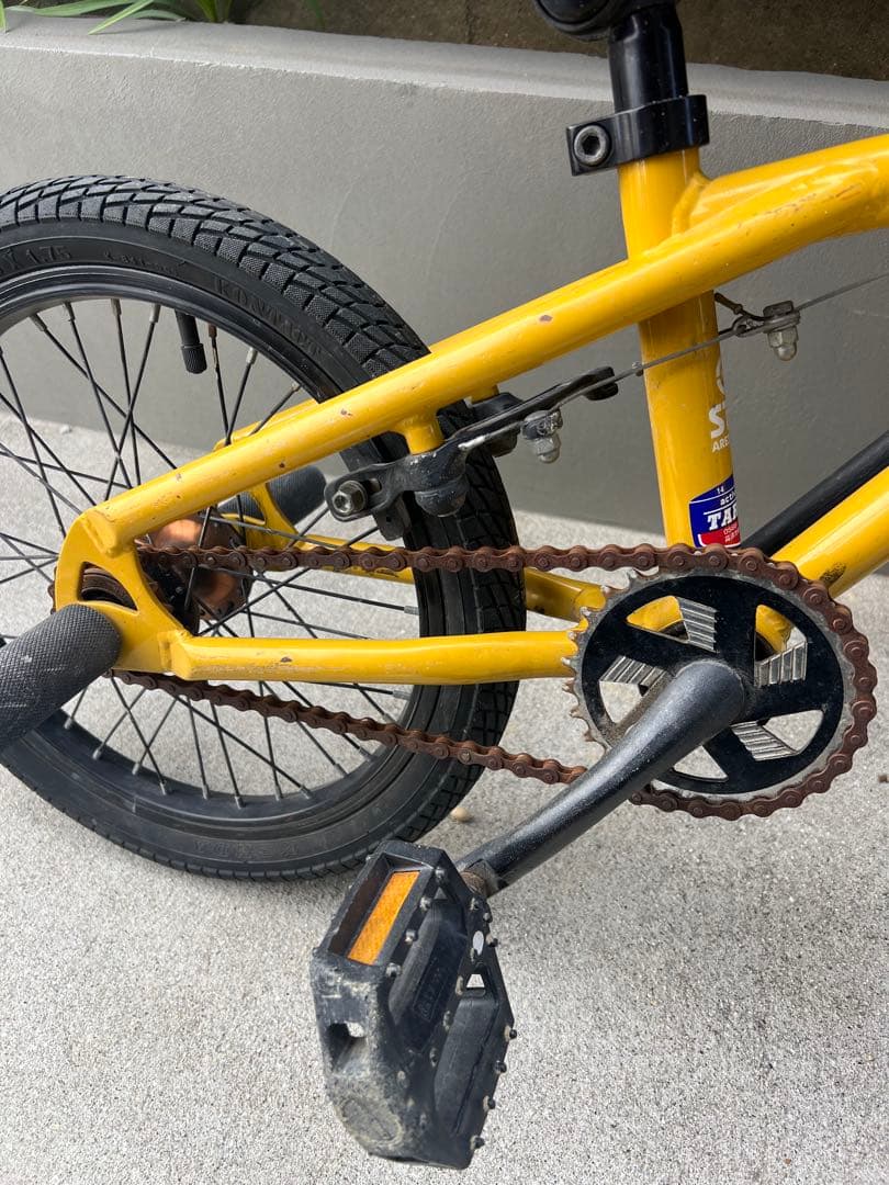 aresbikes イエロー BMX 16インチ 自転車　引き取り歓迎