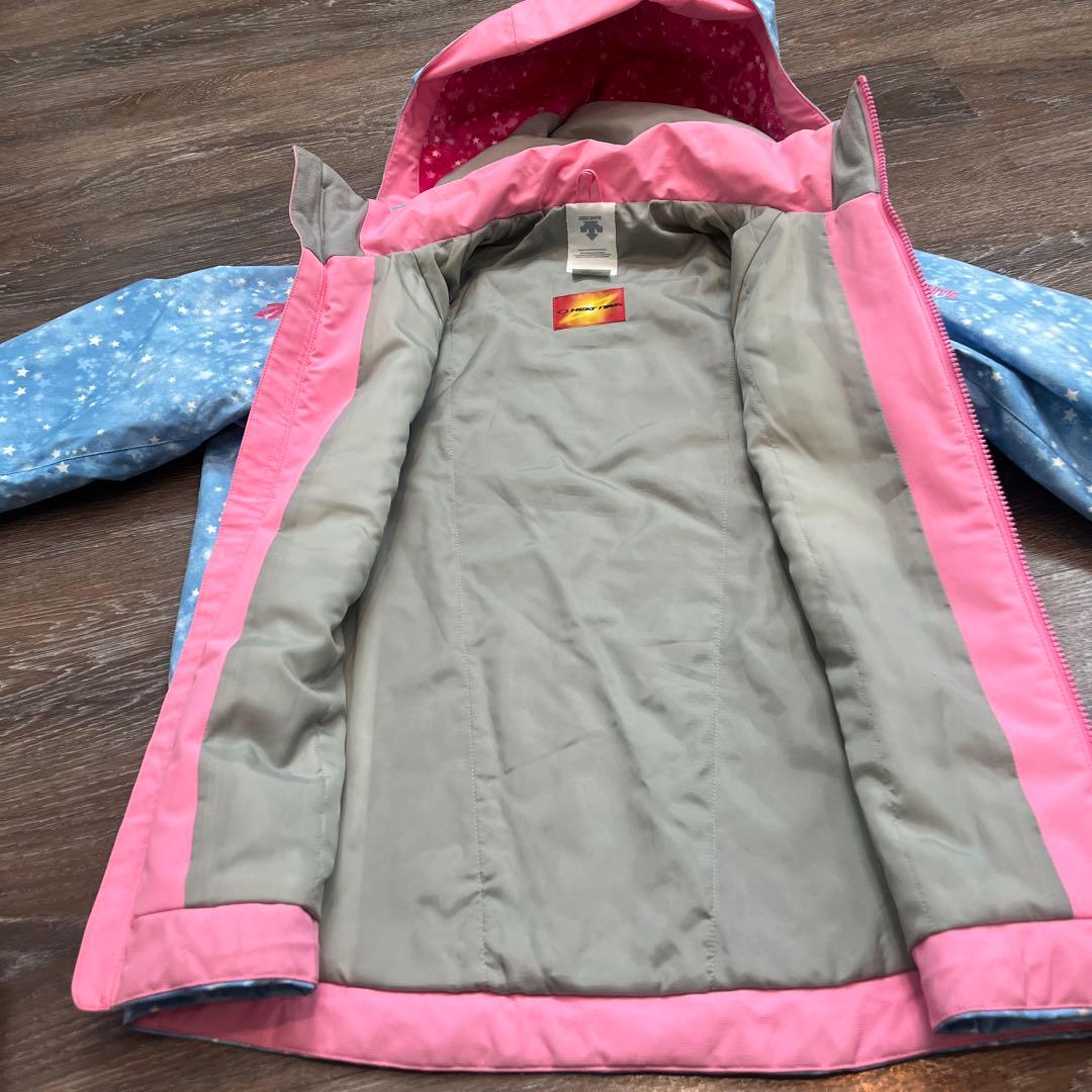 デサント　美品　　セットアップ　上下　スキーウェア　150 女の子