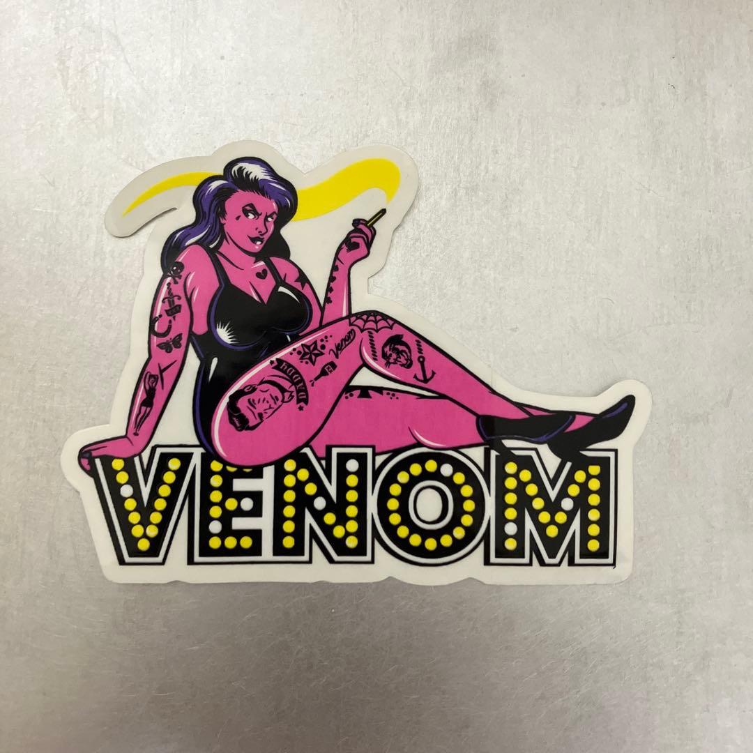 VENOM Harlot 71mm ウィール 4個セット ステッカー付き