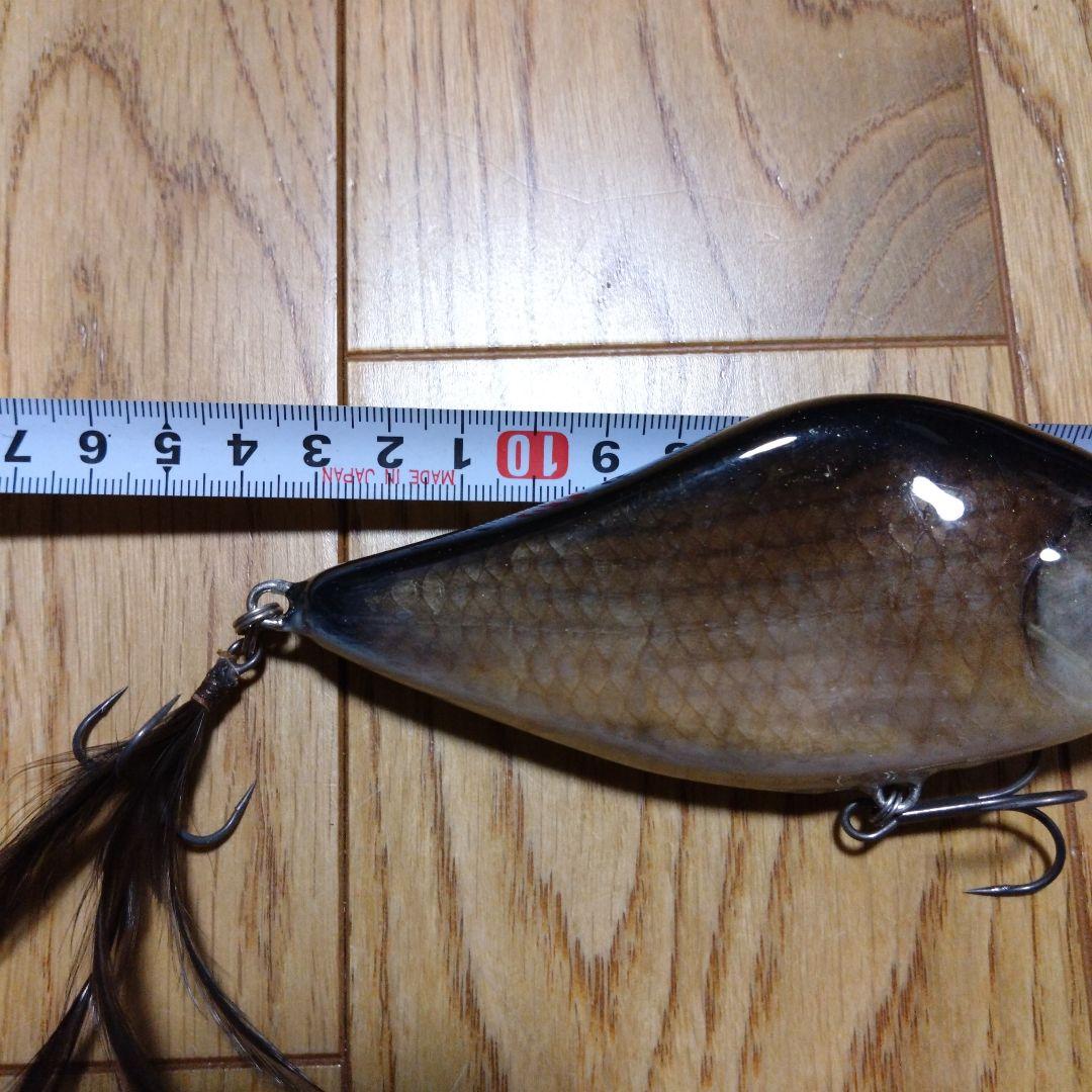 サルモ　魚皮張り　ビックベイト　写真上の物1つ