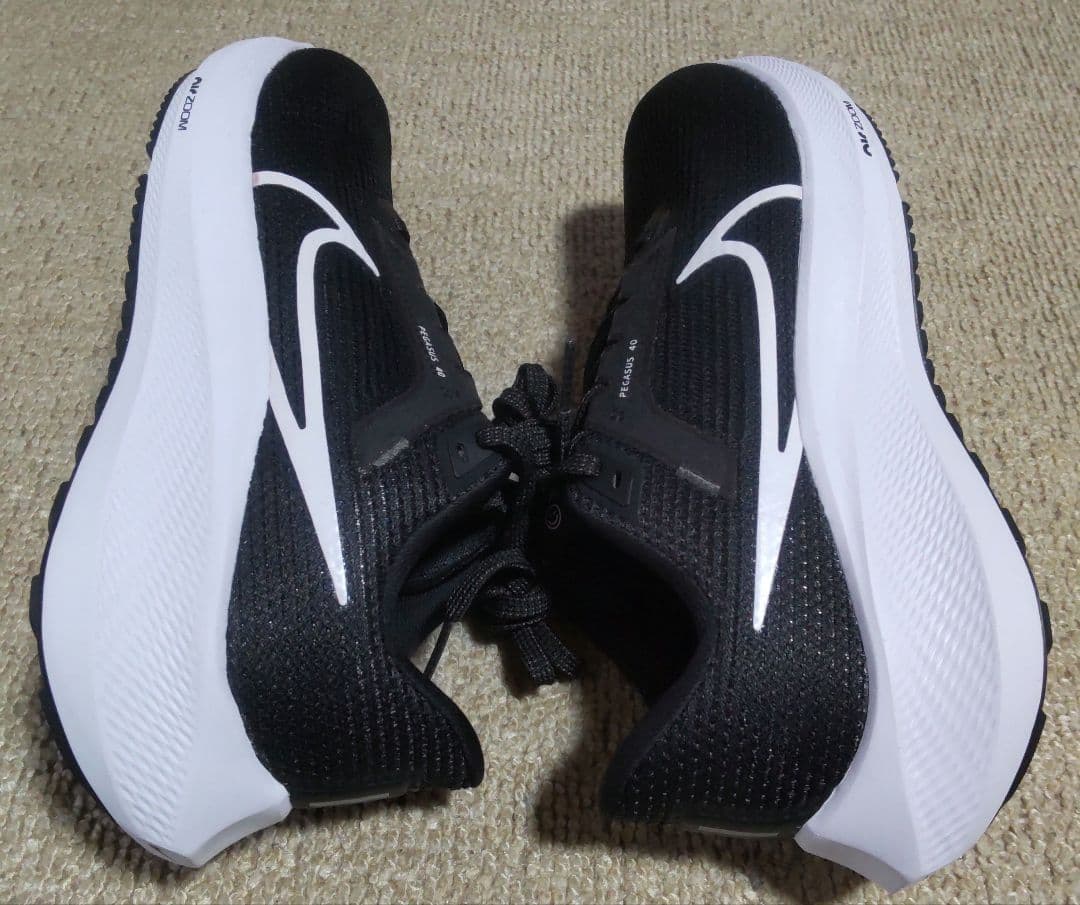 Nike ランニングシューズ ブラック　ペガサス40　ワイド　23.5　ナイキ
