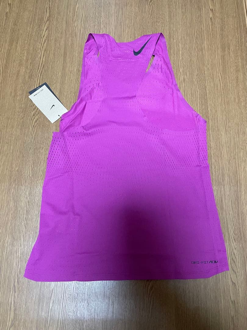 Nike メッシュタンクトップ ライトSサイズ