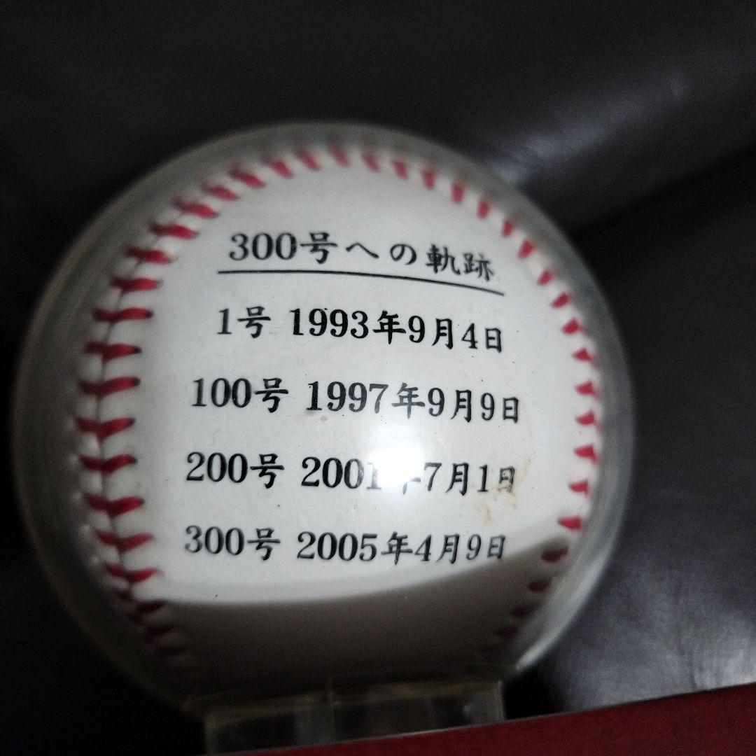 阪神タイガース 金本知憲　300号本塁打記念 サインボール　ケース付き　WBC