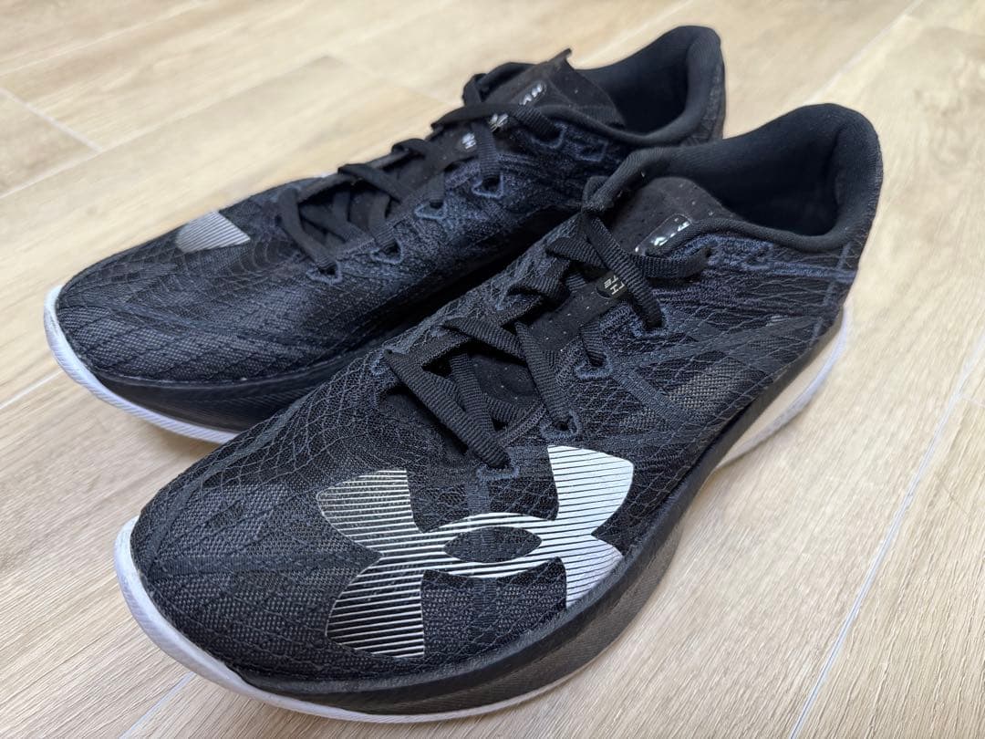 【試し履きのみ】Under Armour ベロシティ エリート2