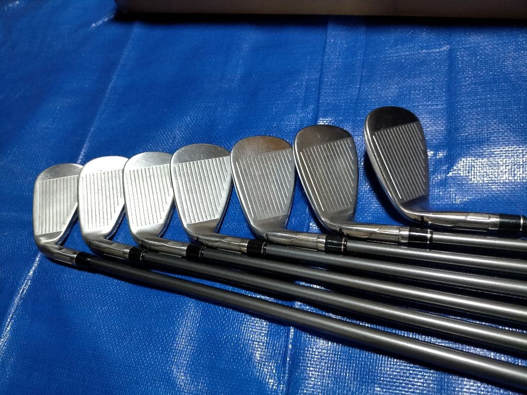 TaylorMade SIM2 MAX (R) 7本 TENSEI BLUE