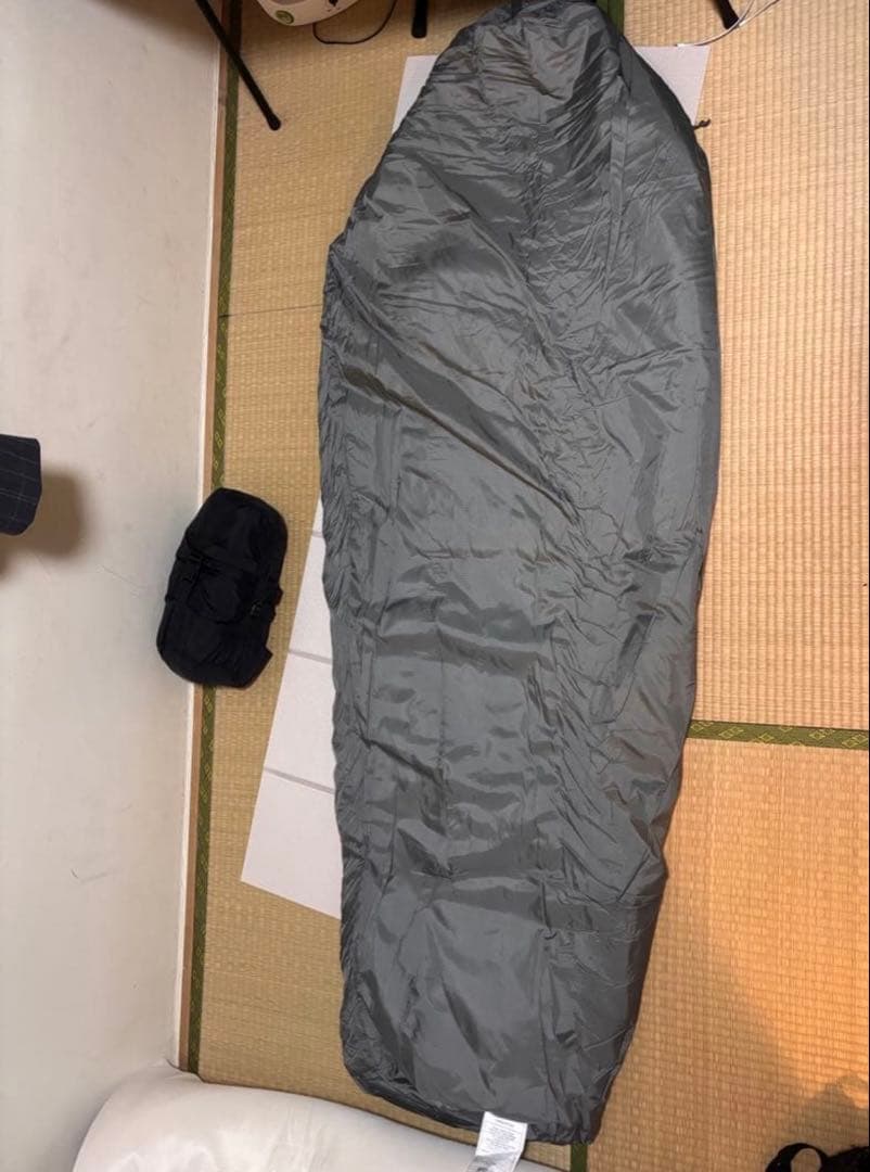 新品kelty 米軍シュラフです