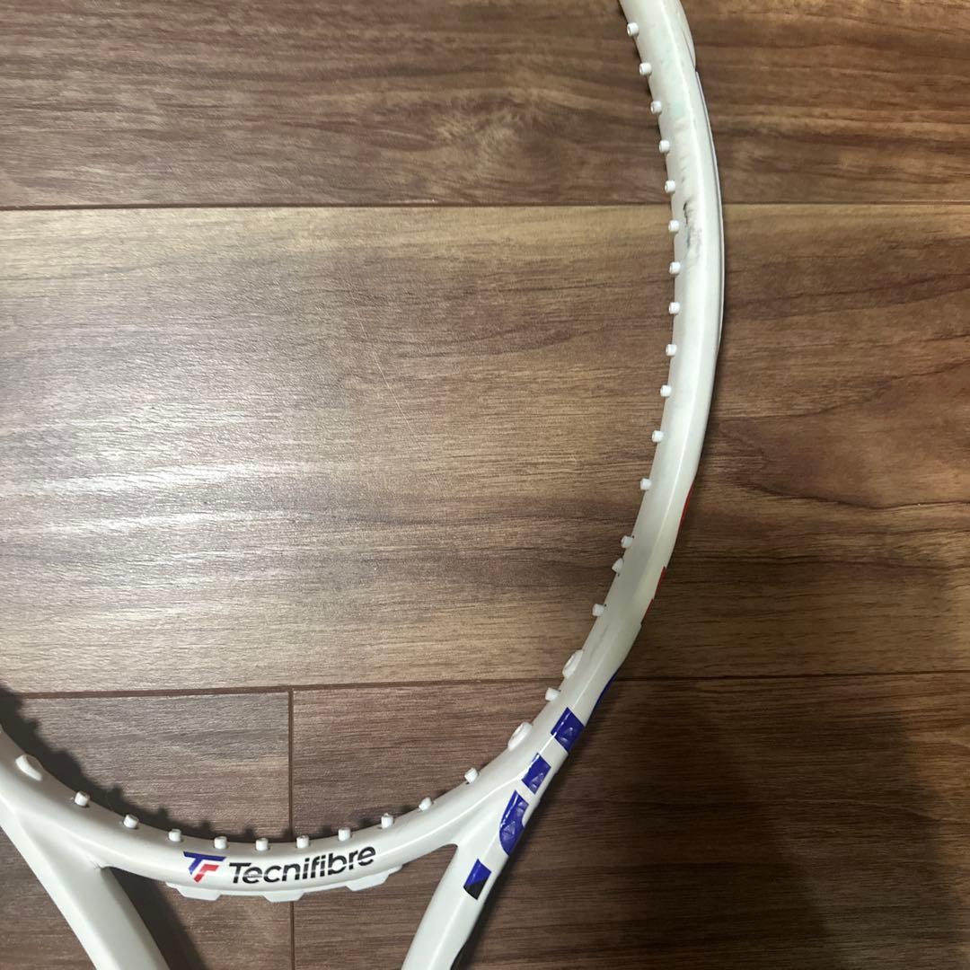 2本セット　tecnifibre T-FIGHT isoflex 300