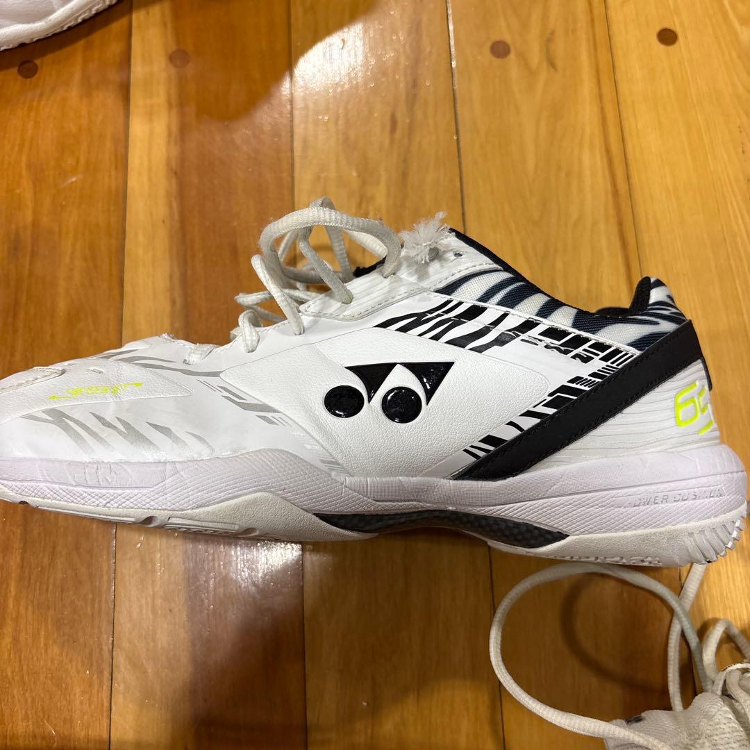 Yonex SHB-65Z バドミントンシューズ ホワイト/ブラック　27㎝