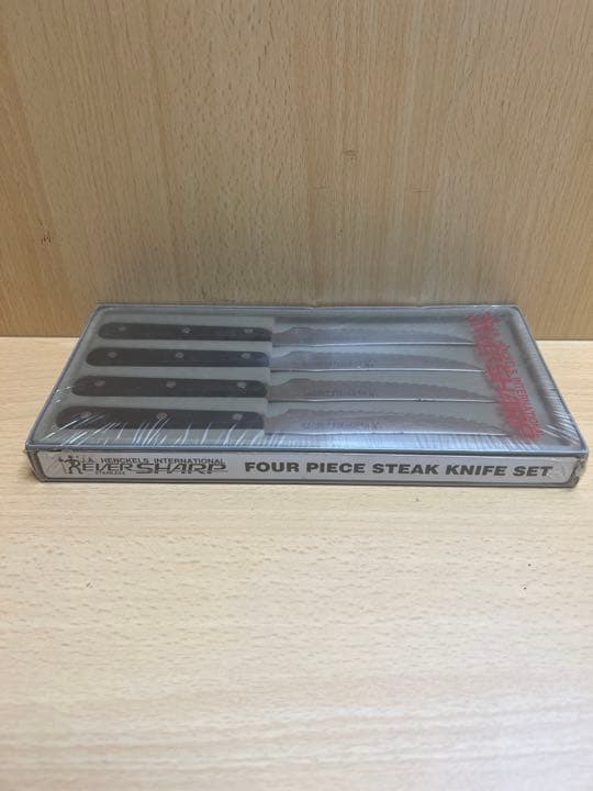 J.A. Henckels Zwillingステーキナイフセット 4本 ブラック