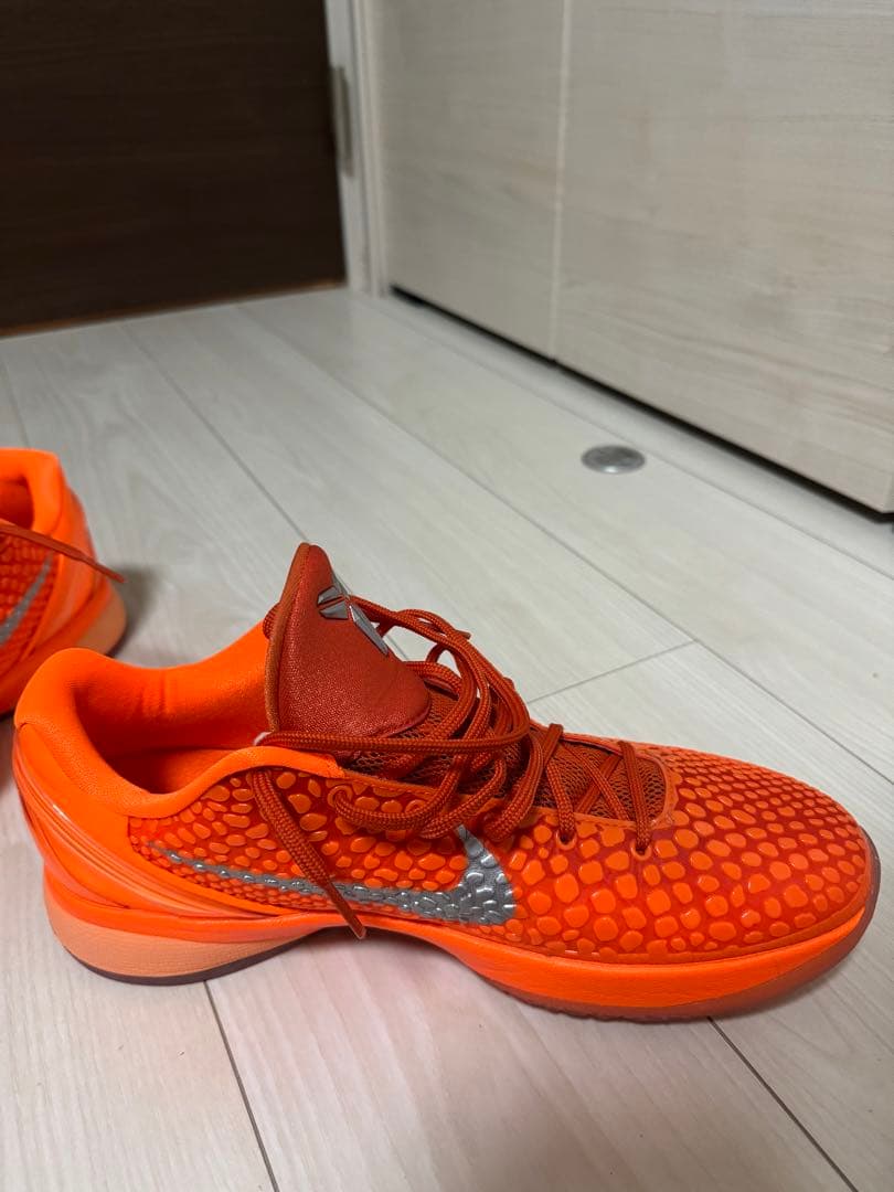 Kobe バスケットボールシューズ オレンジ