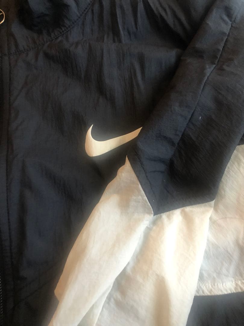 ナイキ　Nike ウィメンズ　ジャケット　s