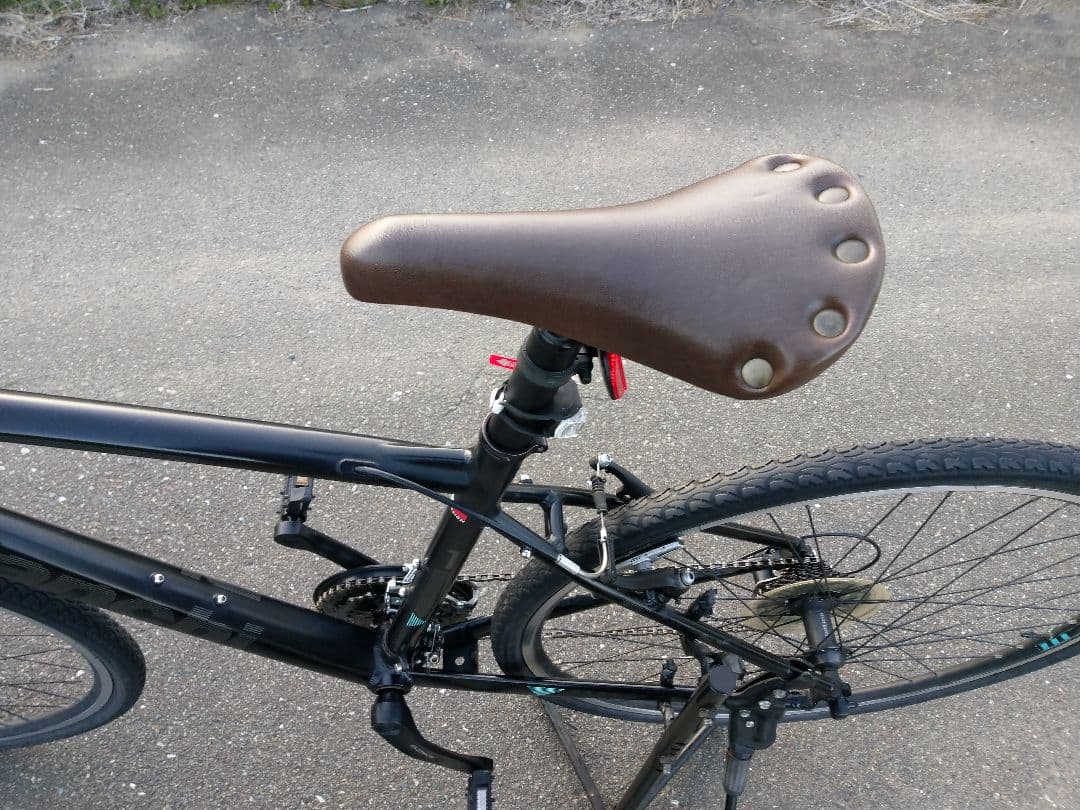 BIANCHI 　ビアンキ C　SPORT1 クロスバイク