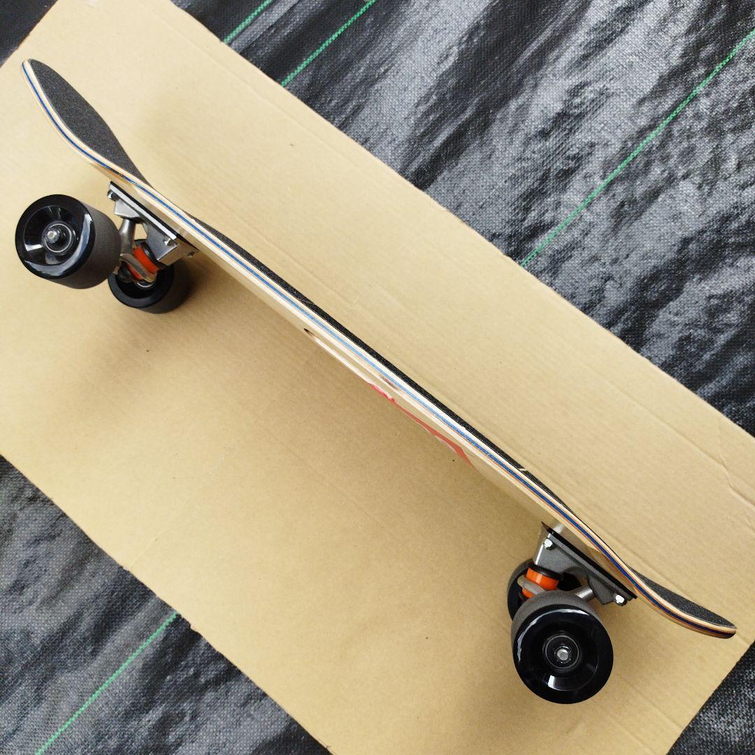28インチ スケートボード スケボー クルーザー 完成品 コンプリート