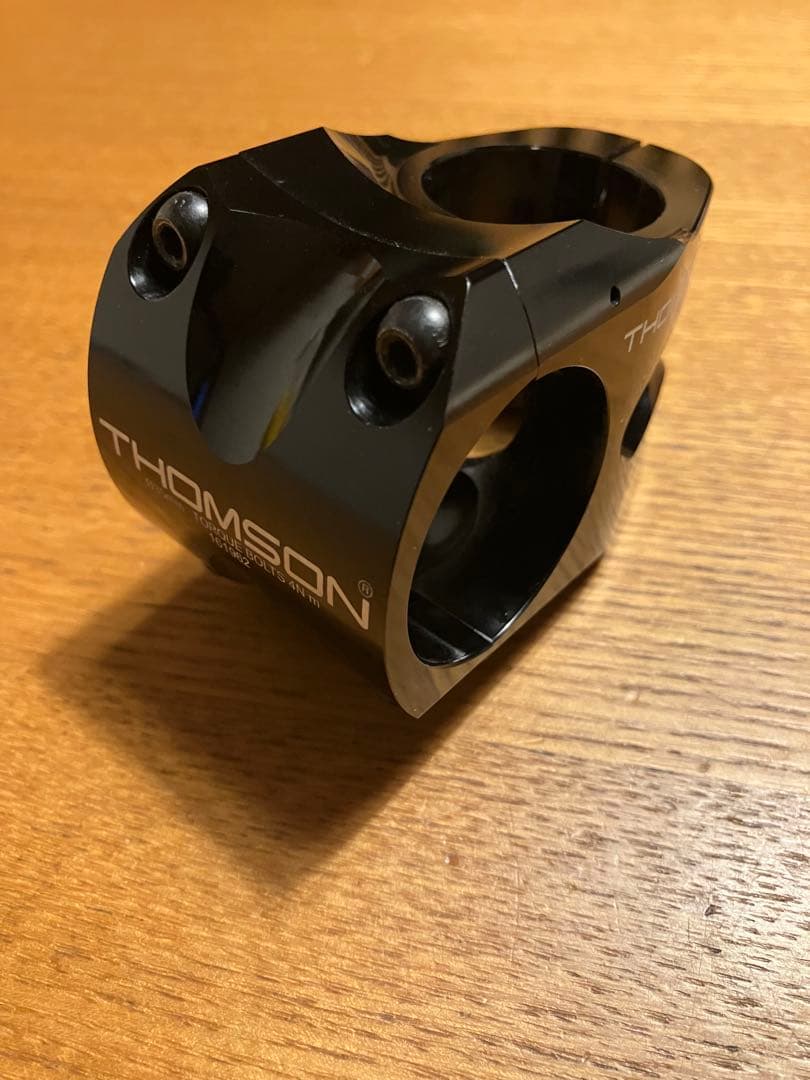 パーツ THOMSON ELITE 35mm X4 STEM 32mm