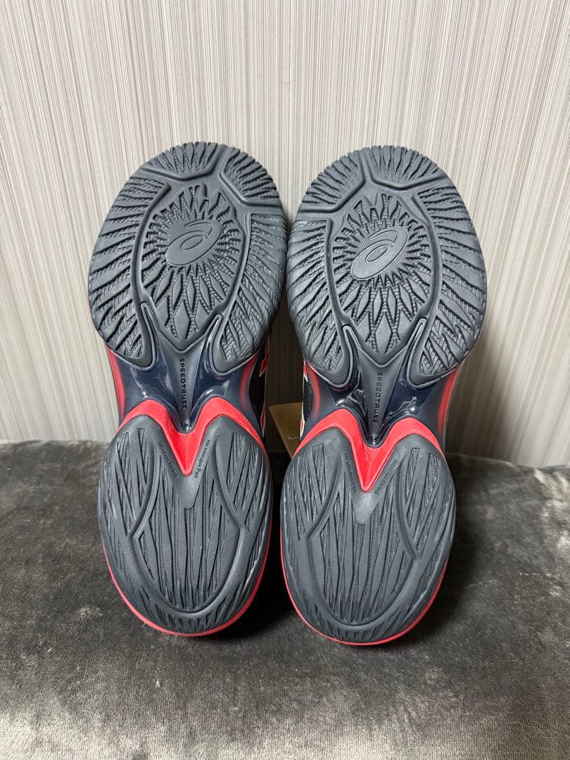 新品未使用_ASICS_SWIFTACE YUKI ブルズカラー 27.5cm