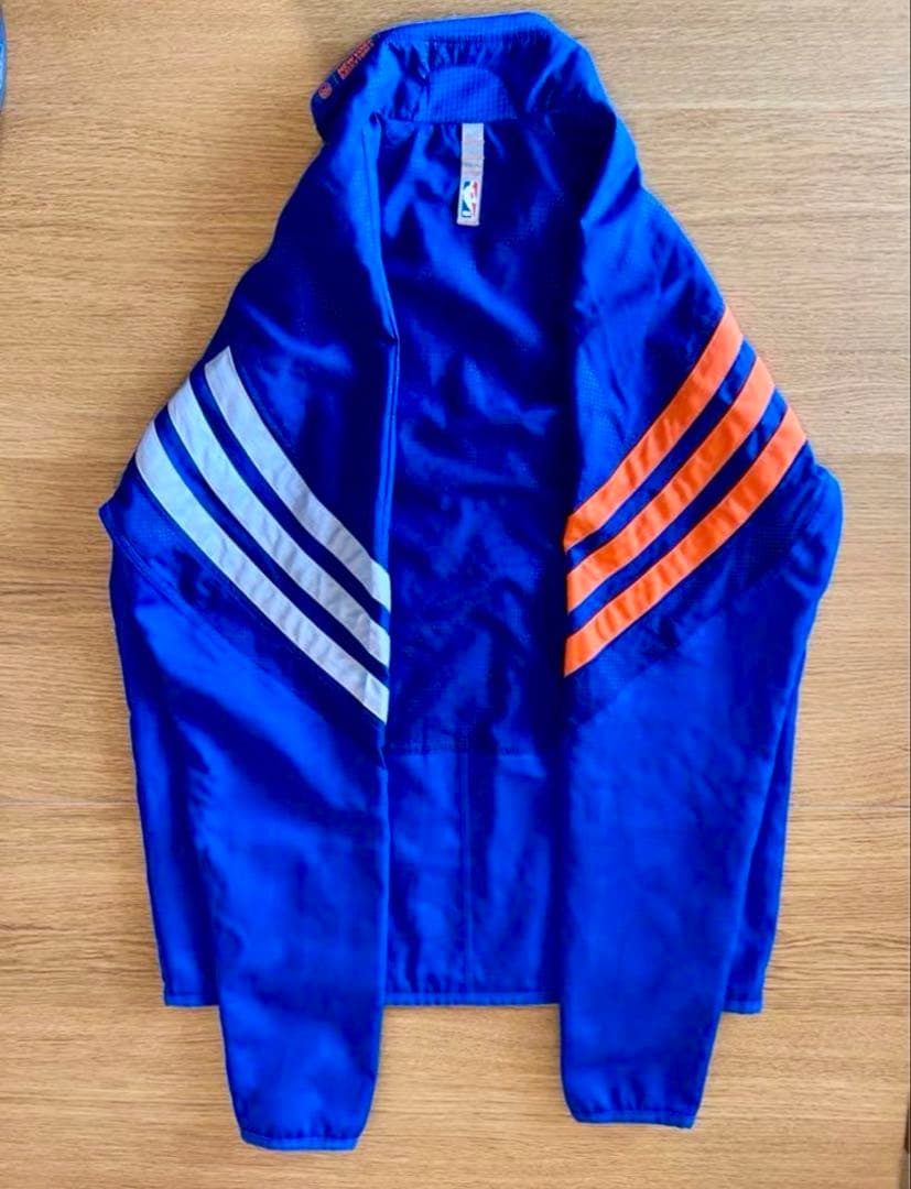 adidas New York Knicksジャケット選手用ウォームアップウェア