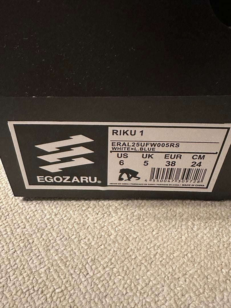 ★新品未使用★EGOZARU RIKU1 WHITE×BLUE 24cm