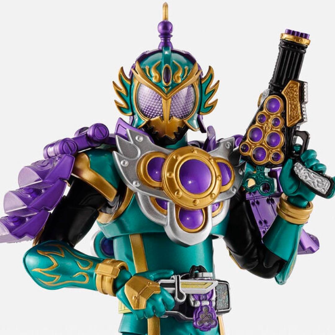 S.H.Figuarts（真骨彫製法） 仮面ライダー龍玄 ブドウアームズ