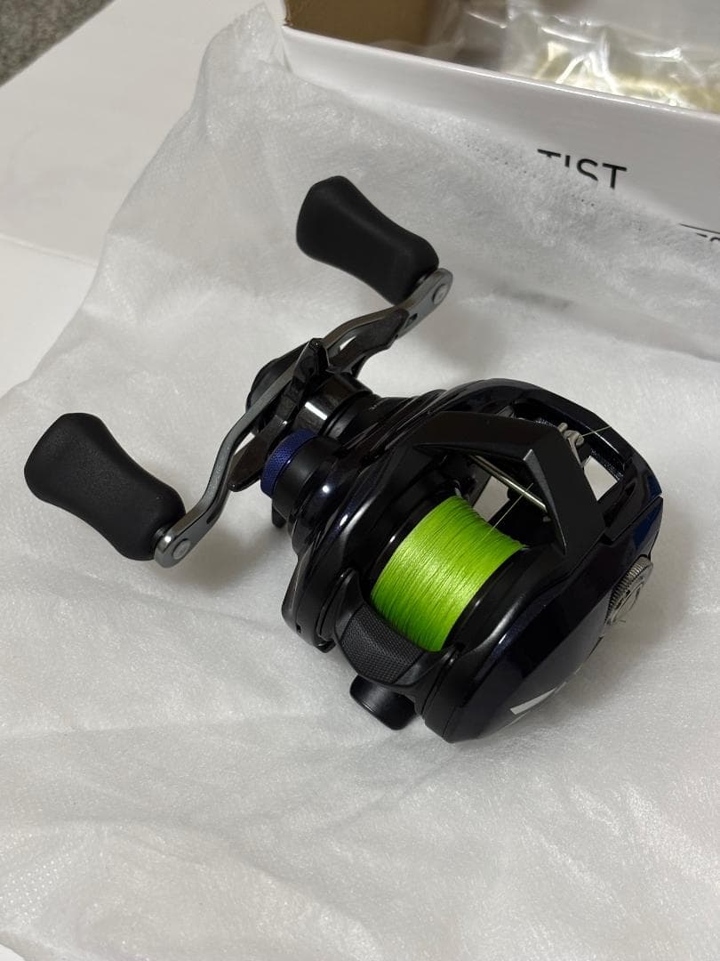 釣具　リール（ダイワ ソルティスト SV TW 80XH L）