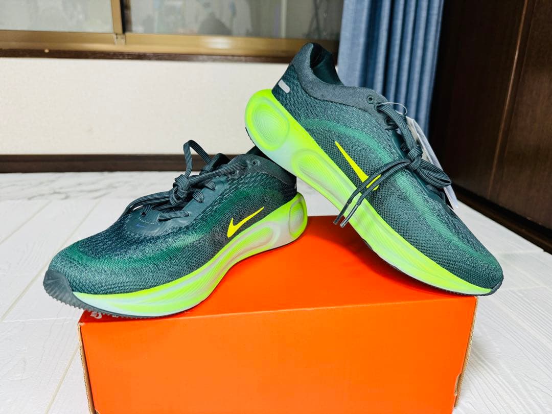 新品未使用　ナイキ Stellar Ride GS 24.5cm ランニング
