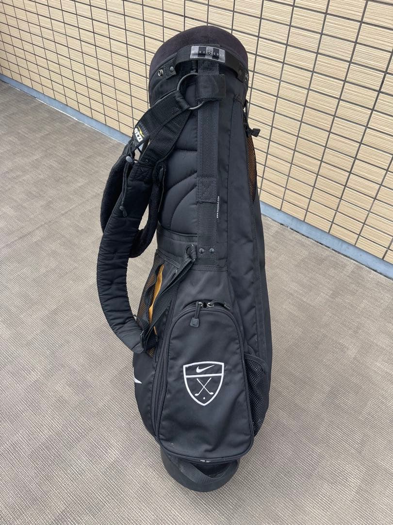 NIKE GOLF スタンド付軽量キャディバッグ