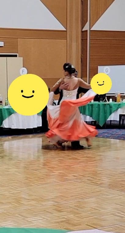 社交ダンスドレス グラデーションオレンジ　お値下げさせて頂きました