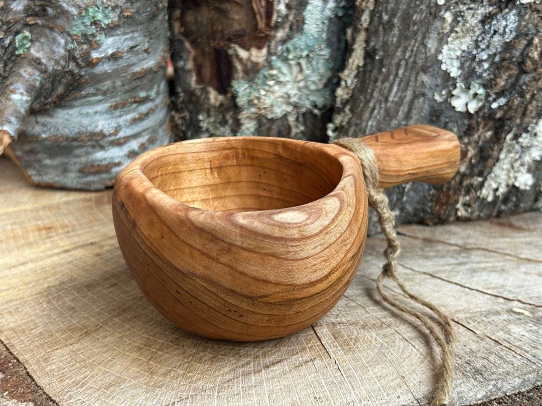 SUNSWOOD サンズウッド 山桜 kuksa ククサ　手彫り　ソロキャン野営