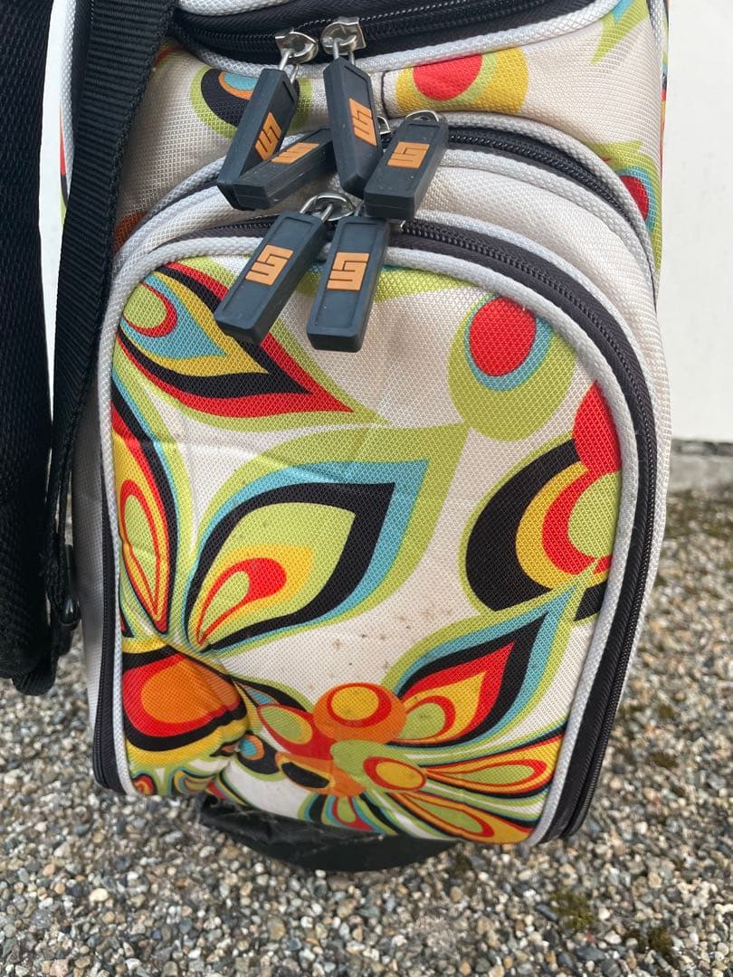 LOUDMOUTH カラフル花柄キャディバッグ