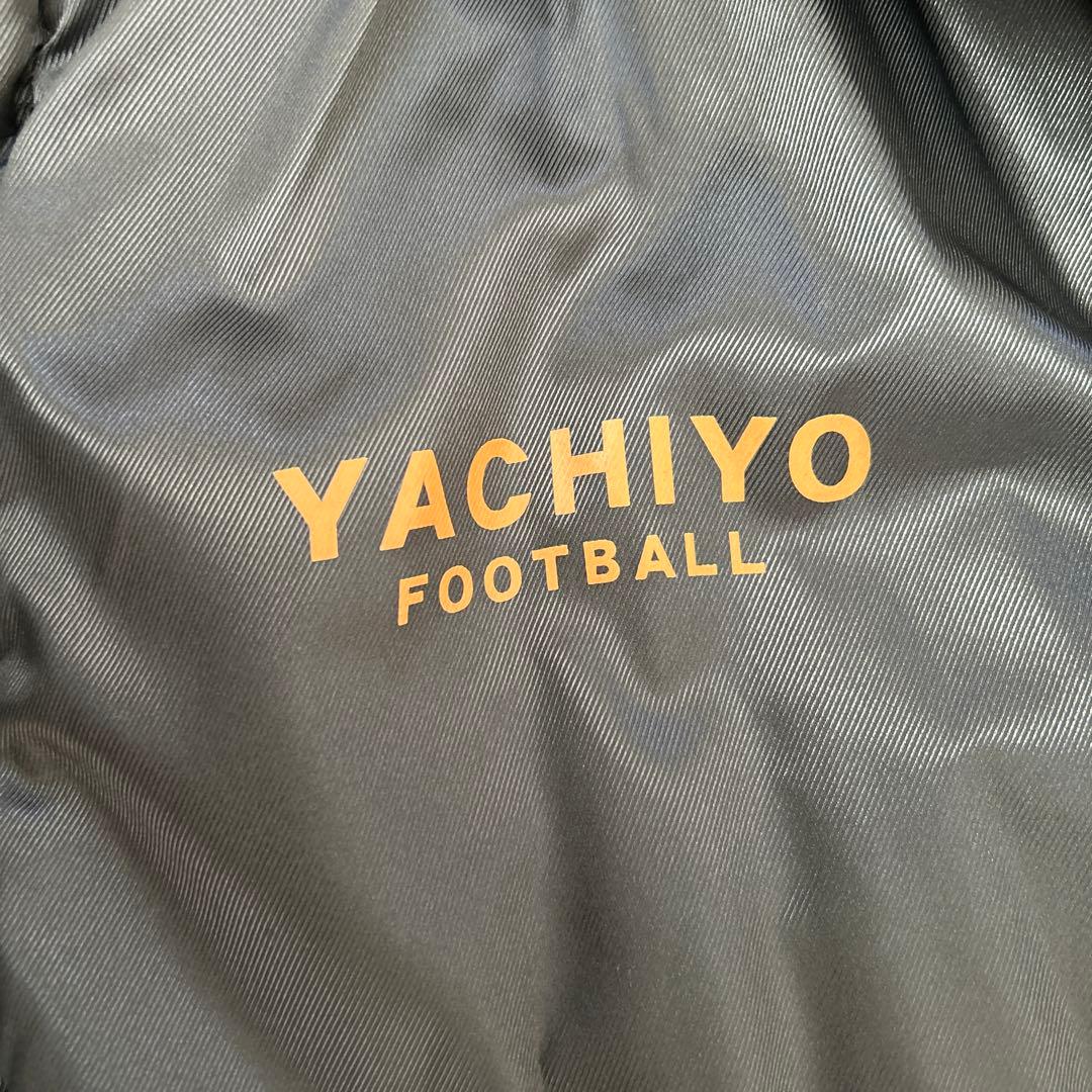 ベンチコートDIADORA YACHIYO FOOTBALL