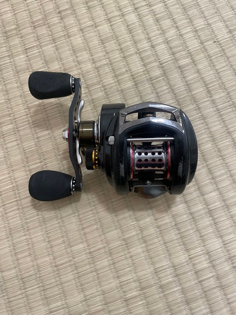 アブレボエリート7 左