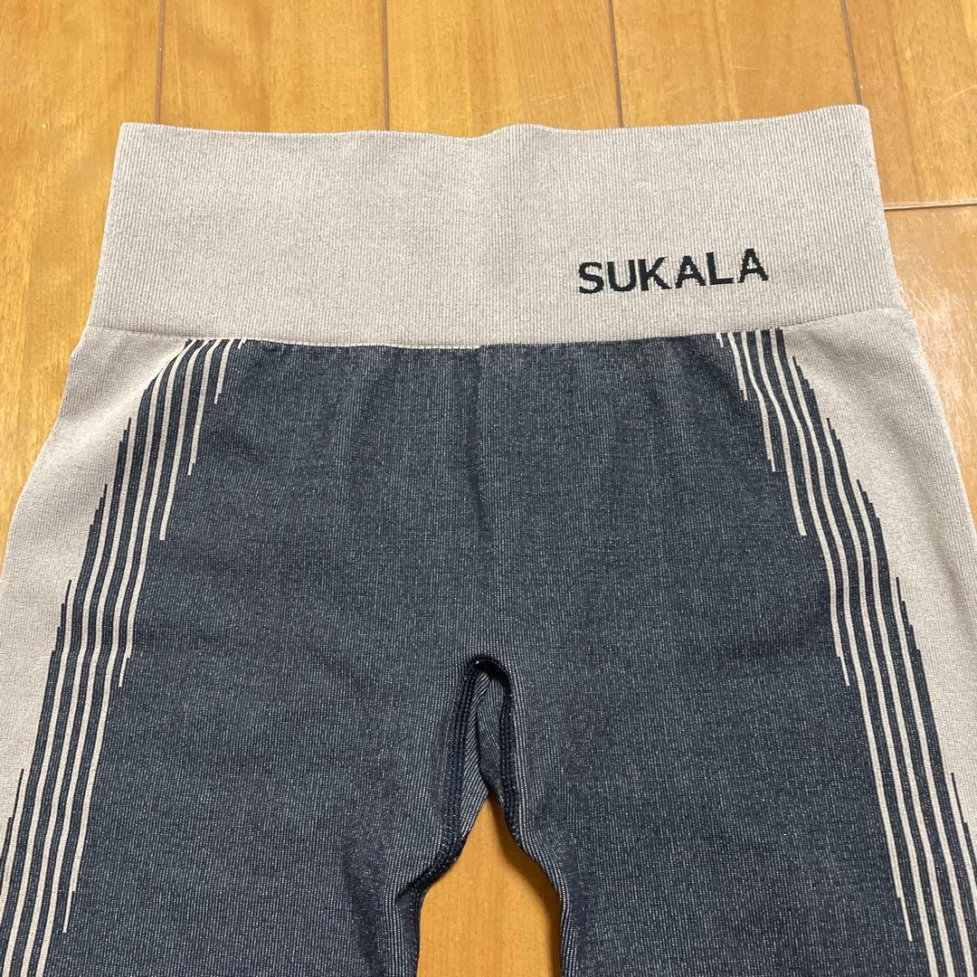 SUKALA ストライプレギンス ダークグレー