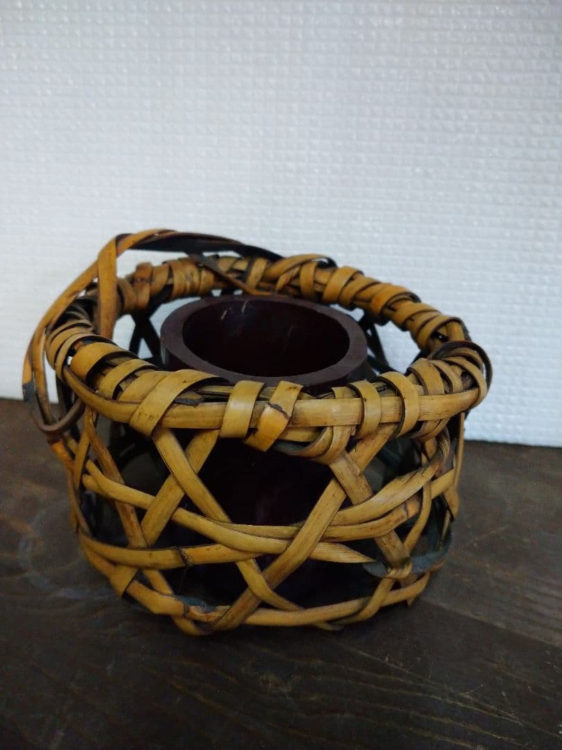 竹の花入れ